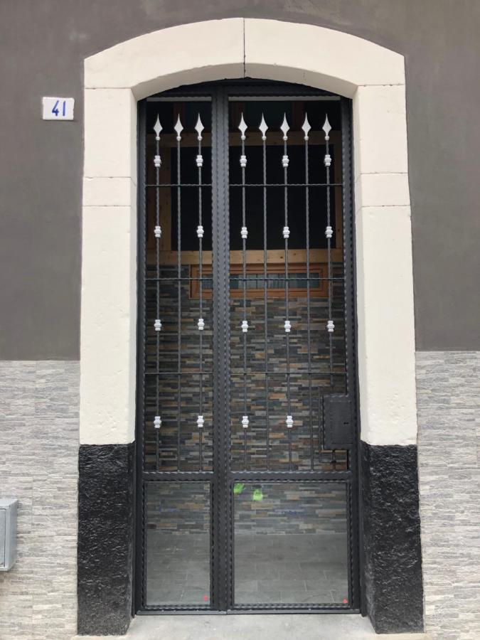 Antony'S Home 卡塔尼亚 外观 照片